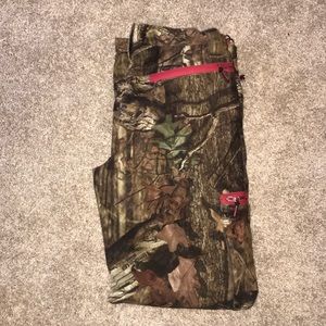 Mossy oak camo pants